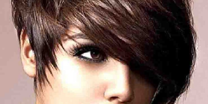 Asimetrik Saç  Modelleri